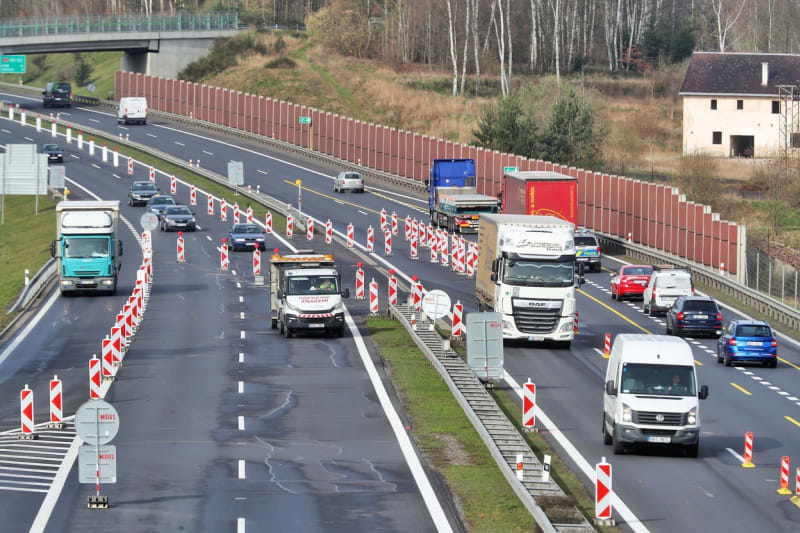 Češi si stěžují na zvýšení ceny dálniční známky. (Ilustrační foto)