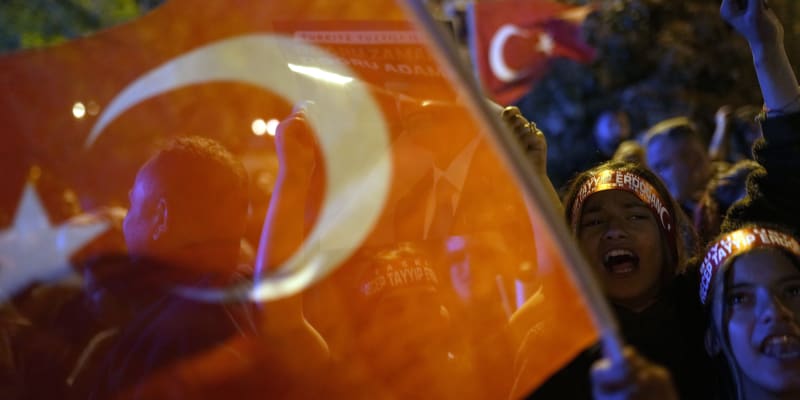 Turecko čeká druhé kolo prezidentských voleb