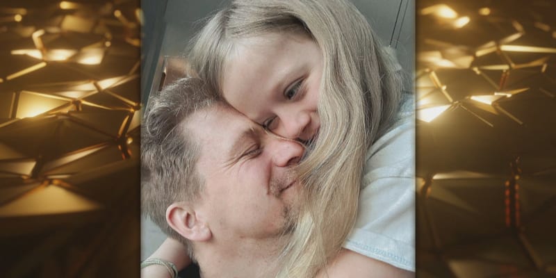 Tomáš Klus s dcerou