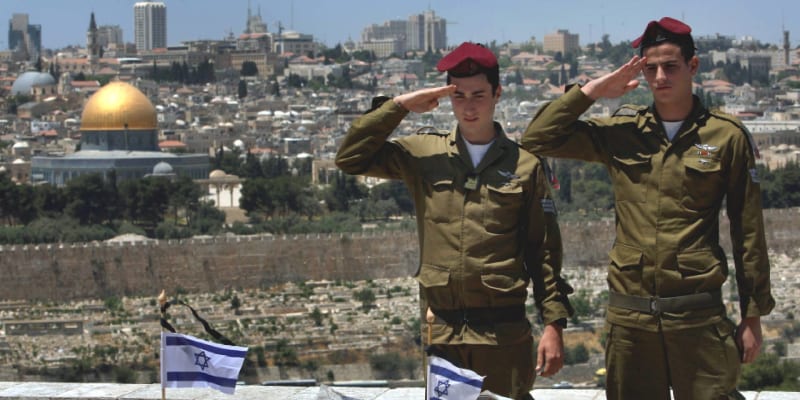 Jeruzalém se stal místem tvrdých bojů mezi Židy a Palestinci