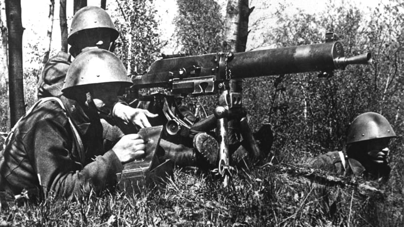 Českoslovenští vojáci v květnu 1938 nastupovali do pozic i s těžkými kulomety Schwarzlose M.07/12, které pamatovaly ještě Rakousko-Uhersko