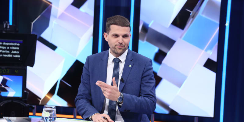 Partie Terezie Tománkové: Ministr životního prostředí Petr Hladík (KDU-ČSL)