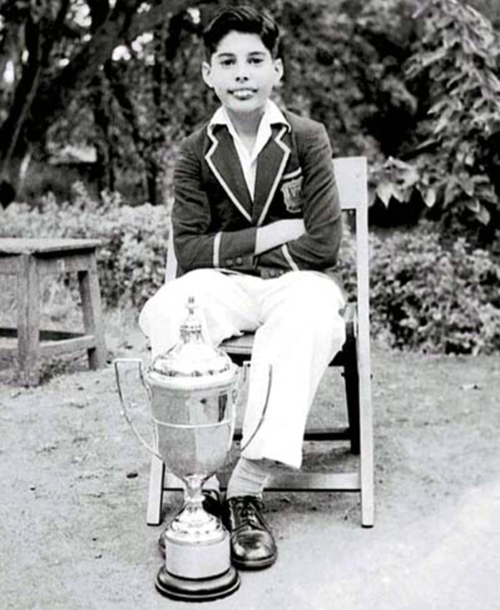 Malý Freddie Mercury. (1958)
