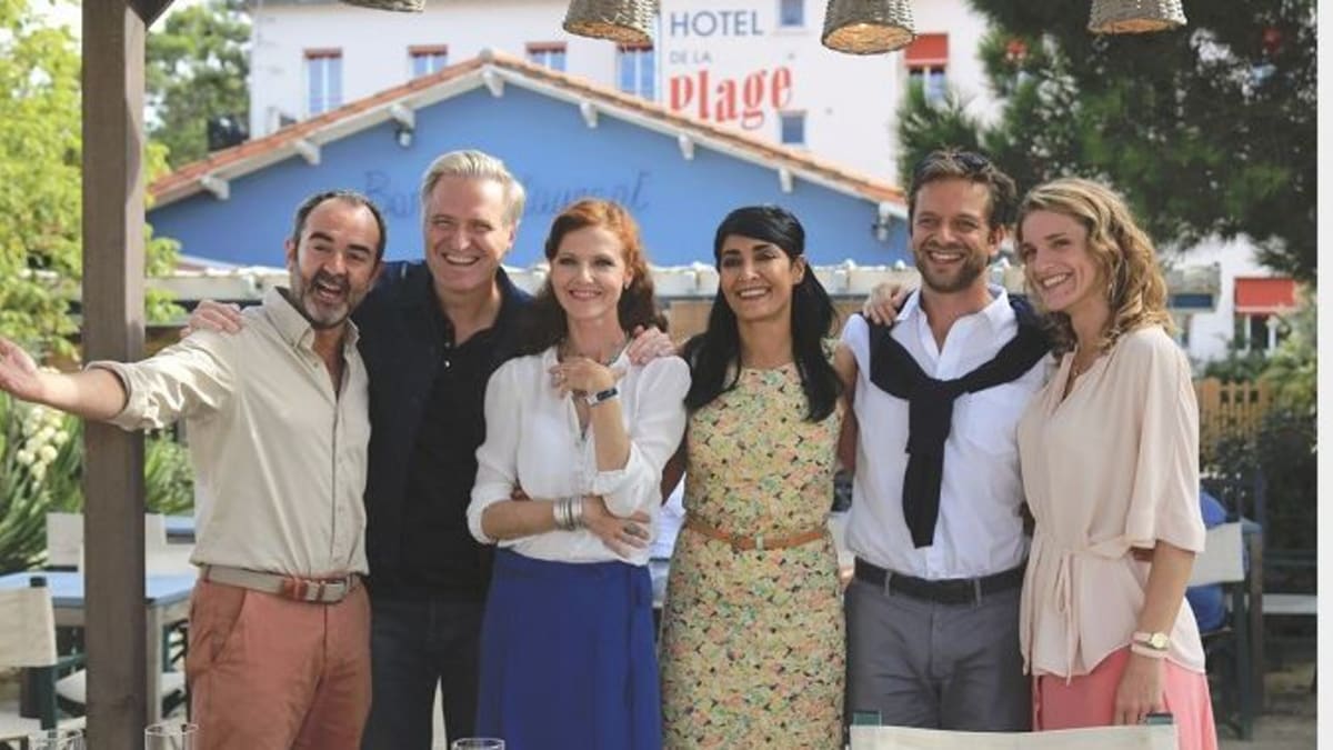 Francouzský komediální seriál Hotel na Pláži