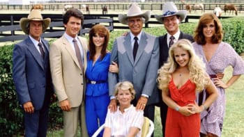 Proč a jak vznikl seriálový fenomén Dallas?