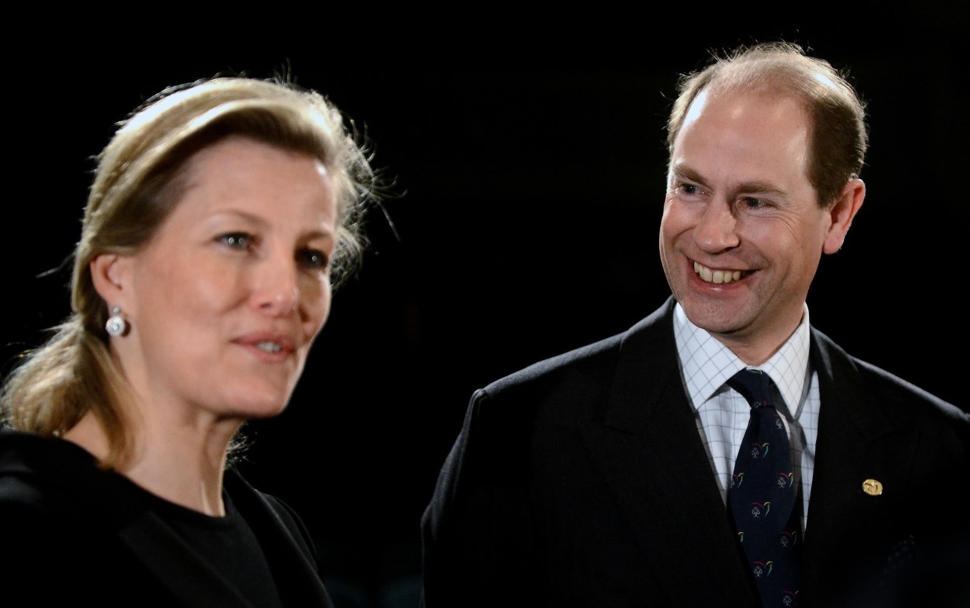 Česko nenavštívil princ Edward poprvé. V Praze byl například v roce 2013 se svou manželkou Sophie.