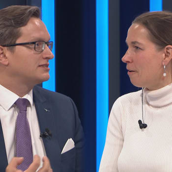Ekonom Štěpán Křeček a analytička Lenka Zlámalová byli hosty pořadu 360° na CNN Prima NEWS.