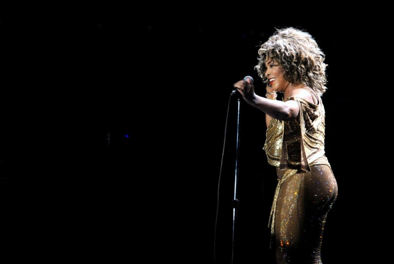 V roce 2009 Tina Turnerová vystupovala v České republice.