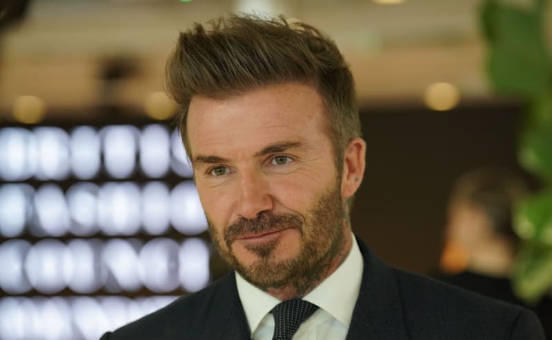 David Beckham prozradil, jaký makeup každý den používá.
