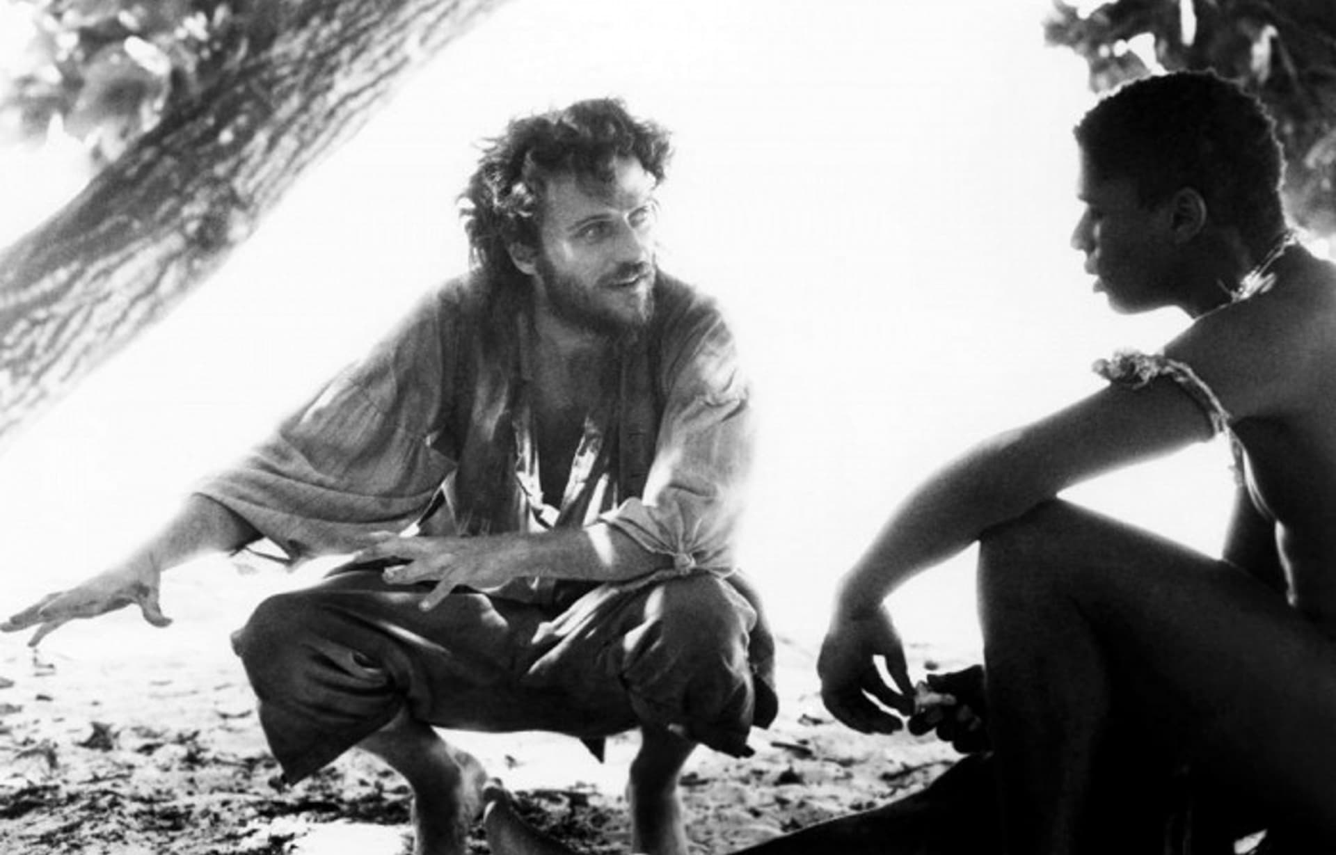 Záběry z filmu Crusoe