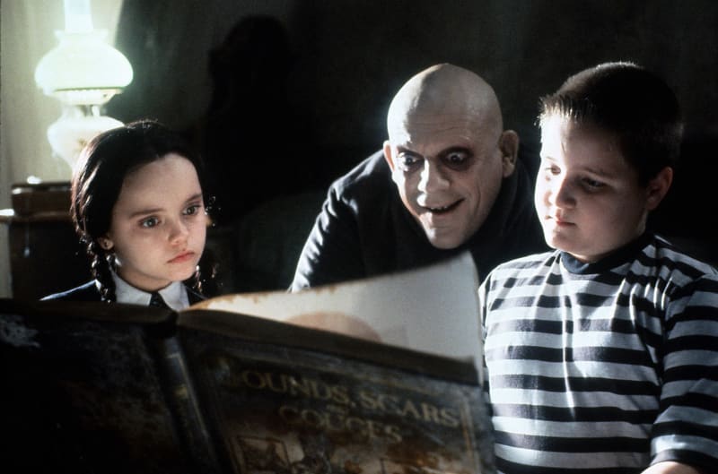 Záběry z filmu Addamsova rodina