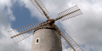 Unikátní větrný mlýn v Třebíči: Turisté dychtiví historie míří i za sladkou pochoutkou