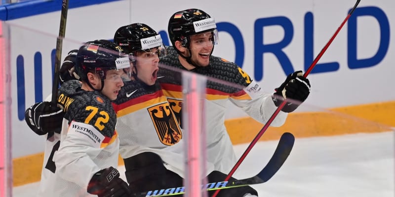 Ve finále šampionátu se utkali hokejisté Německa a Kanady.