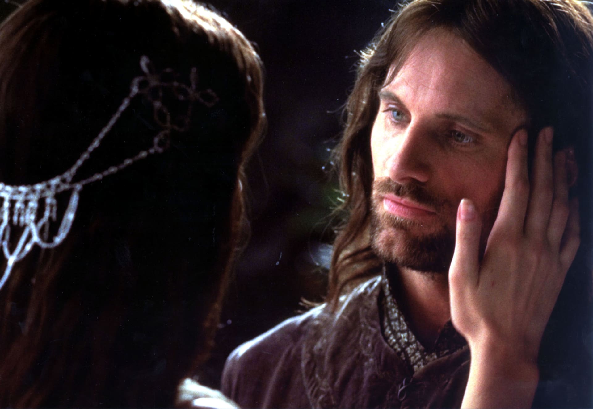 Viggo Mortensen jako Aragorn