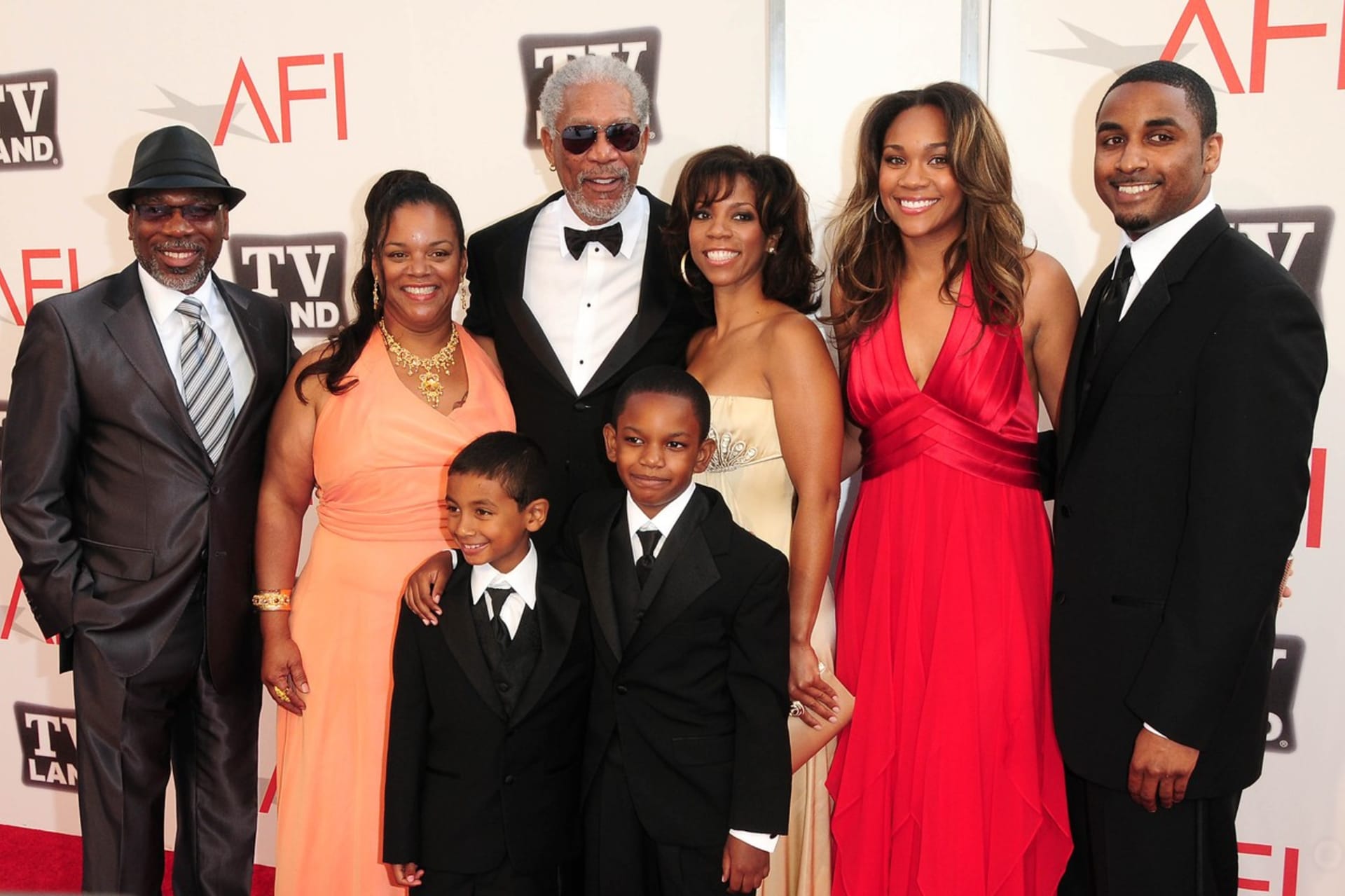 Morgan Freeman se svou rodinou (2011). Herec je dvakrát rozvedený a má čtyři potomky.
