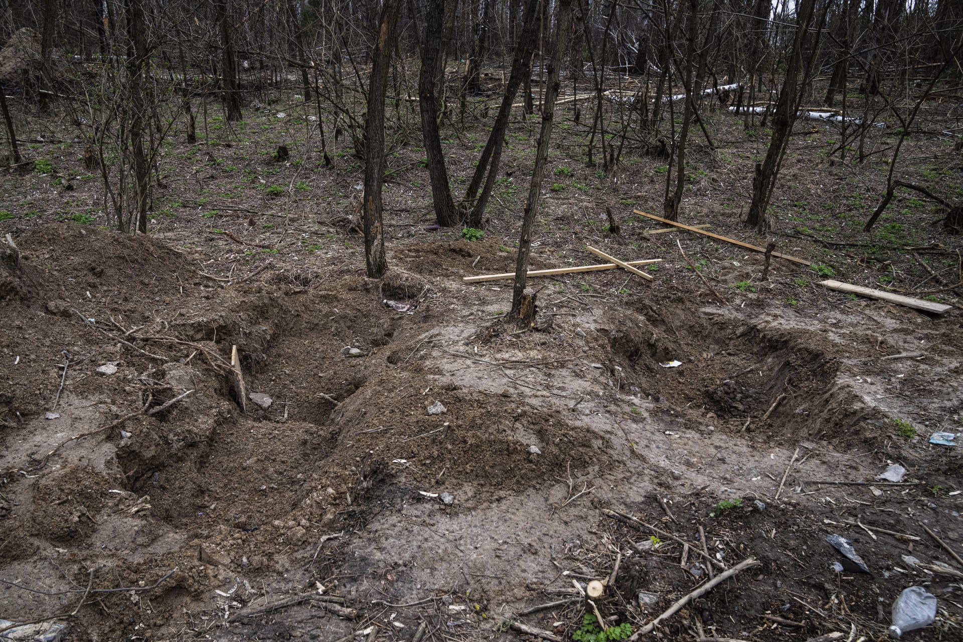 Masové hroby v ukrajinské obci Jahidne