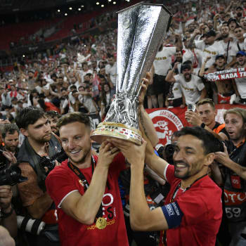 Sevilla ve finále Evropské ligy zdolala na penalty AS Řím a slaví sedmý triumf.