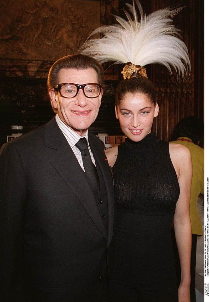 Yves Saint-Lauret se stal v pouhých 21 letech kreativním ředitelem módního domu Dior.