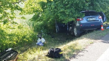 Další černý víkend na českých silnicích: Tragické nehody si vyžádaly 10 obětí