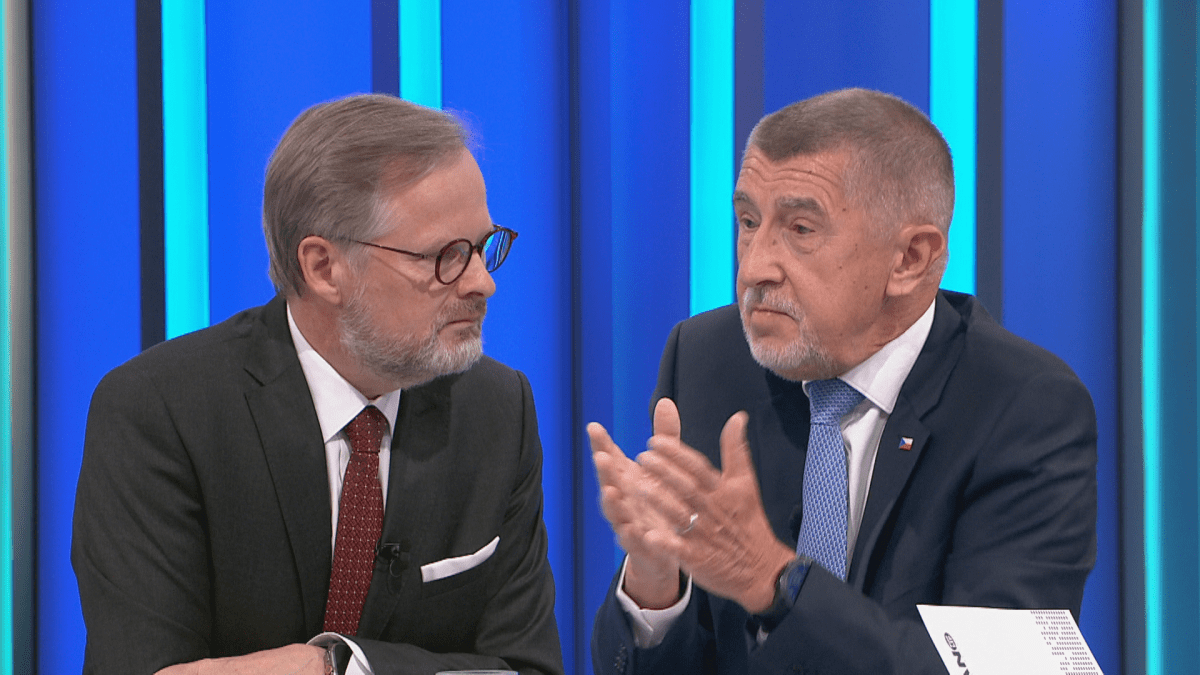 Premiér Petr Fiala (ODS) a předseda hnutí ANO Andrej Babiš