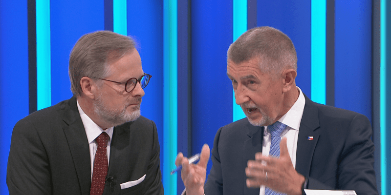 Premiér Petr Fiala (ODS) a předseda hnutí ANO Andrej Babiš