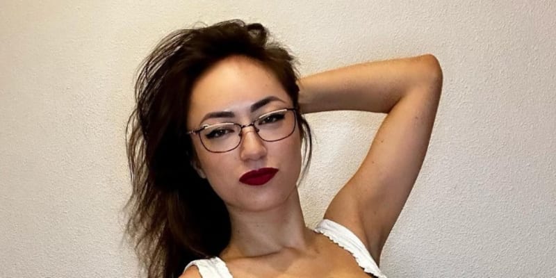 Sexy učitelka Sofia Coste má účet na OnlyFans.