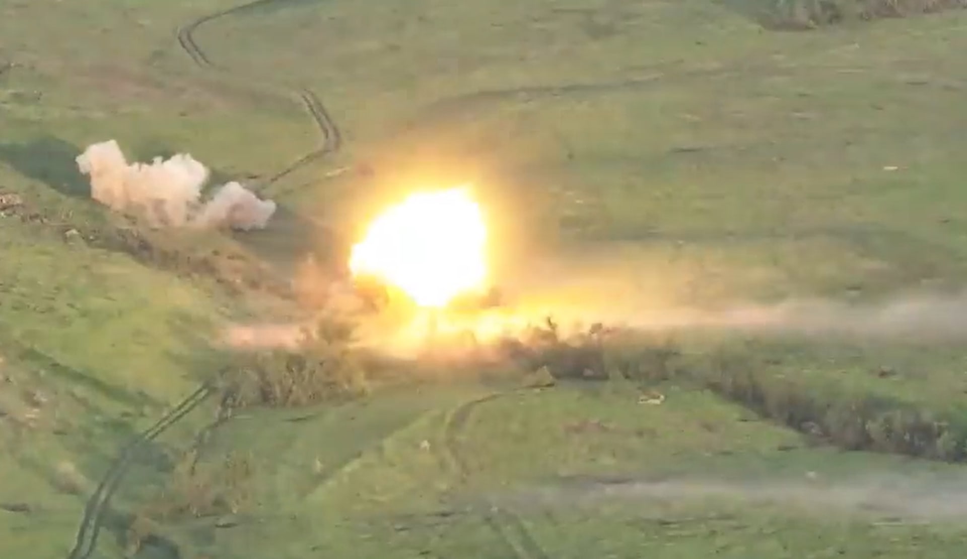 Ukrajinci zdemolovali ruský tank.