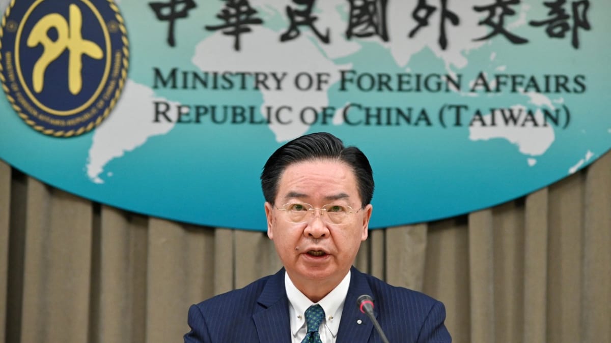 Ministr zahraničí Tchaj-wanu Joseph Wu brzy navštíví Prahu.