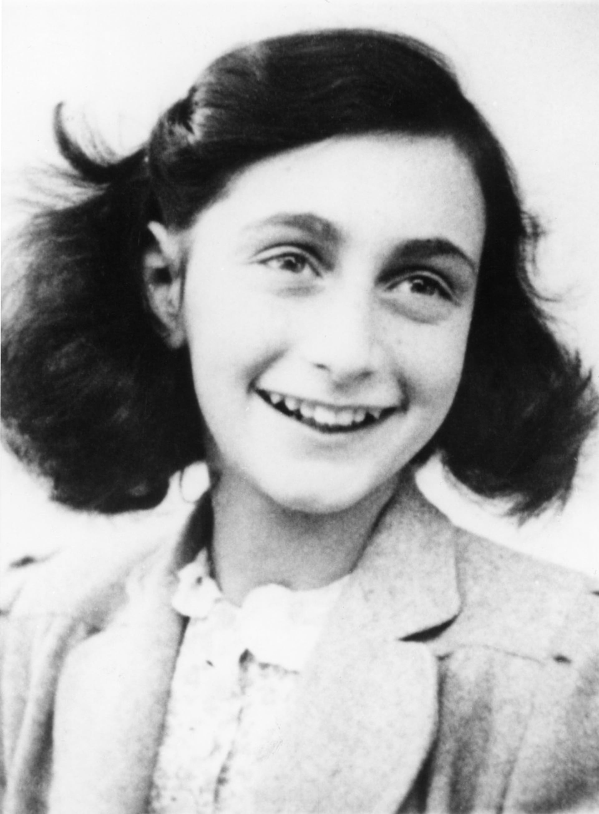 Anne Franková se dožila pouhých 15 let, přesto jsou její zápisky dodnes jedním z nejvýznamnějších děl popisujících holocaust.