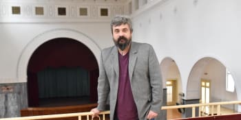 Šéf Psychiatrické nemocnice v Kroměříži rezignoval. Lékaři kvůli němu podávali výpověď