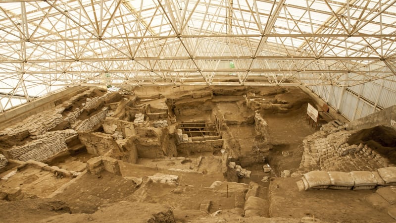 Nejstarší stavby světa nemá Řecko ani Egypt. Prastarou lokalitu objevili nedávno