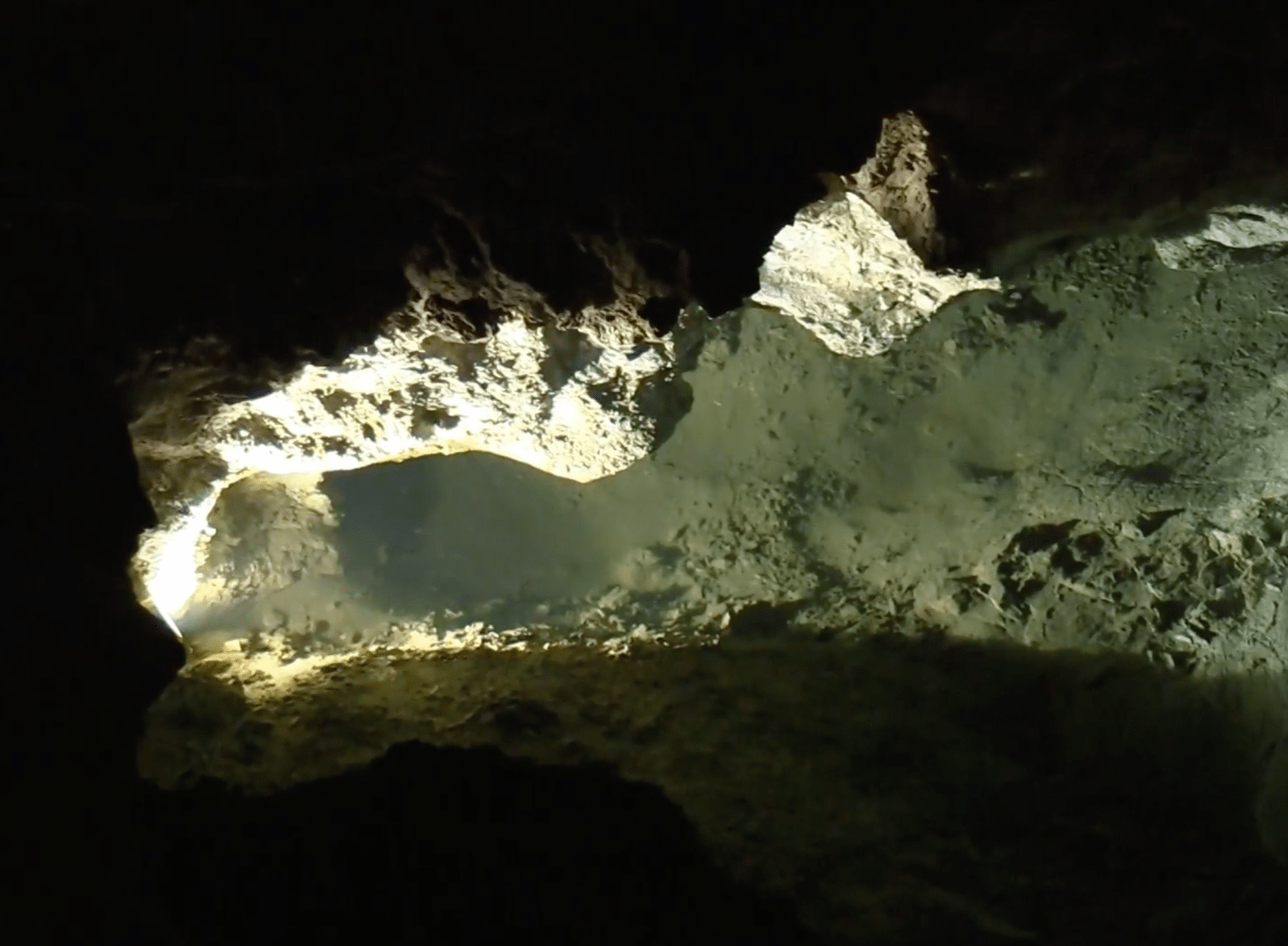 Bozkovské jeskyně nabízejí úchvatnou podívanou.