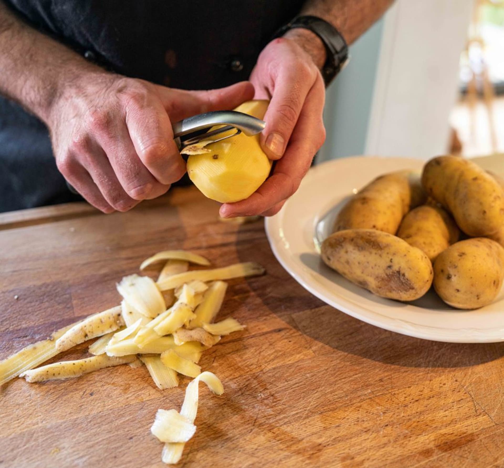 Opečené bramborové škubánky s mletým mákem a tvarohem