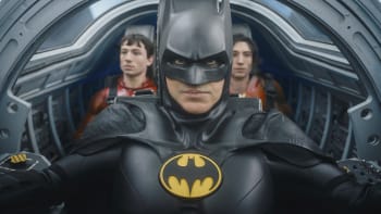 Recenze Flashe: Nová komiksovka se starým Batmanem vyvolává hodně smíšené pocity
