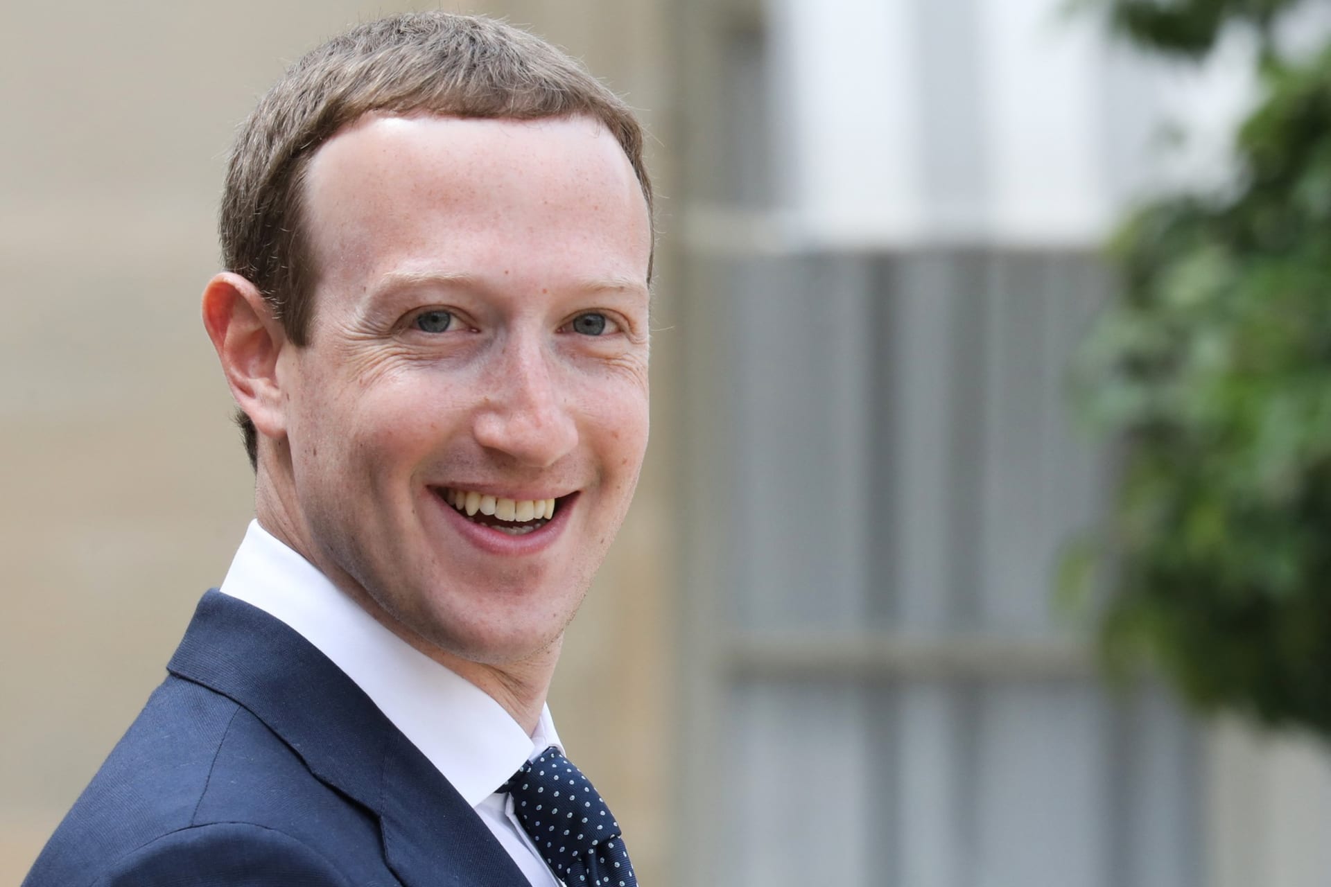 Mark Zuckerberg se popasoval s Murphyho výzvou v mimořádném čase.