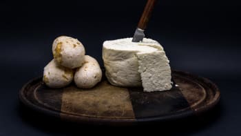 Nejstarší sýr na světě se datuje do starověkého Říma. Ochutnat ho můžete i dnes 