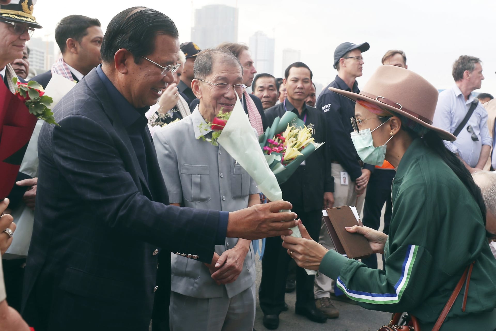 Kambodžský premiér vítá pasažéry MS Westerdam