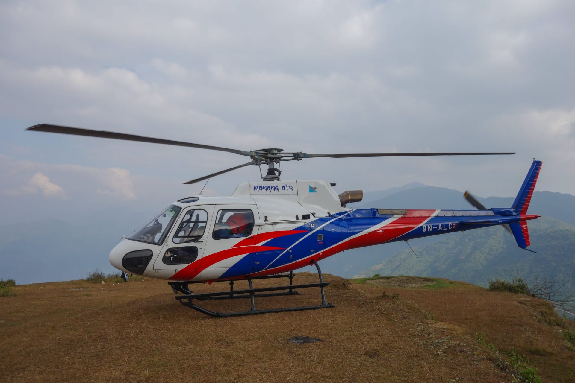 Jak to může vypadat, když vás zachraňuje vrtulník v Nepálu 9