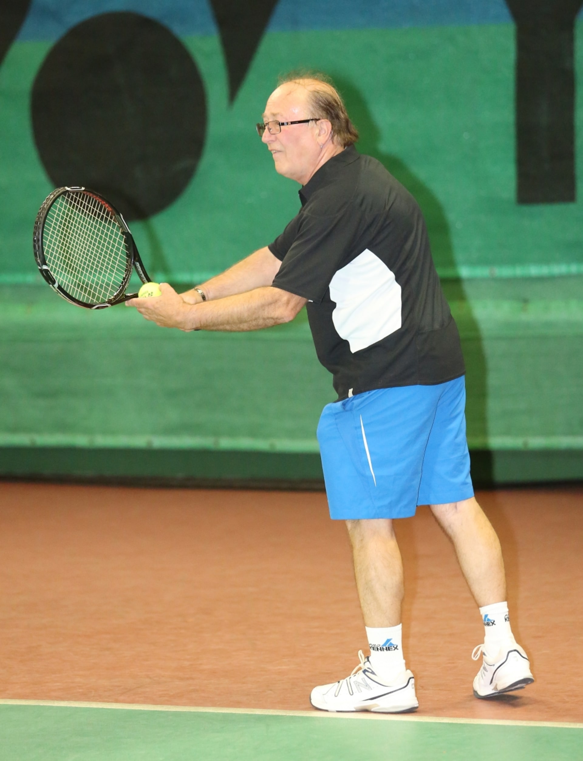 Své sportovní nadání předvedl na VIP Tenis Cupu zpěvák Petr Janda