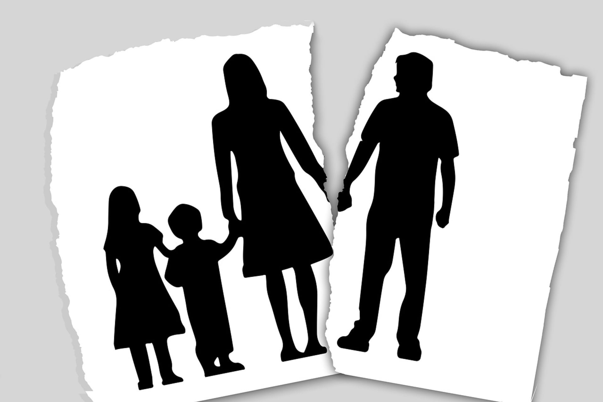 Loni bylo o třetinu víc rozvodů manželů s nezletilými dětmi oproti těm bez nezletilých dětí...