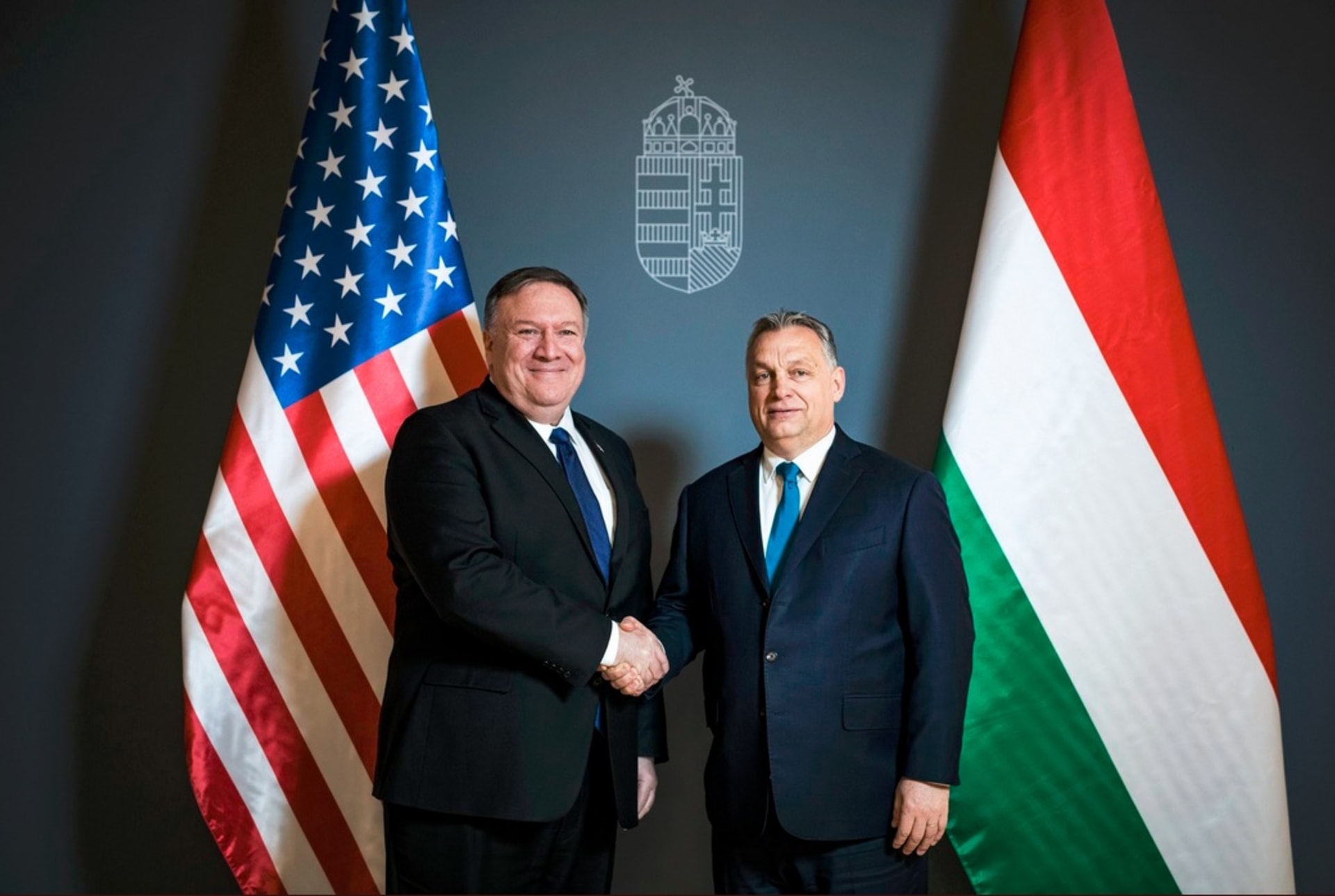 Mike Pompeo a Viktor Orbán