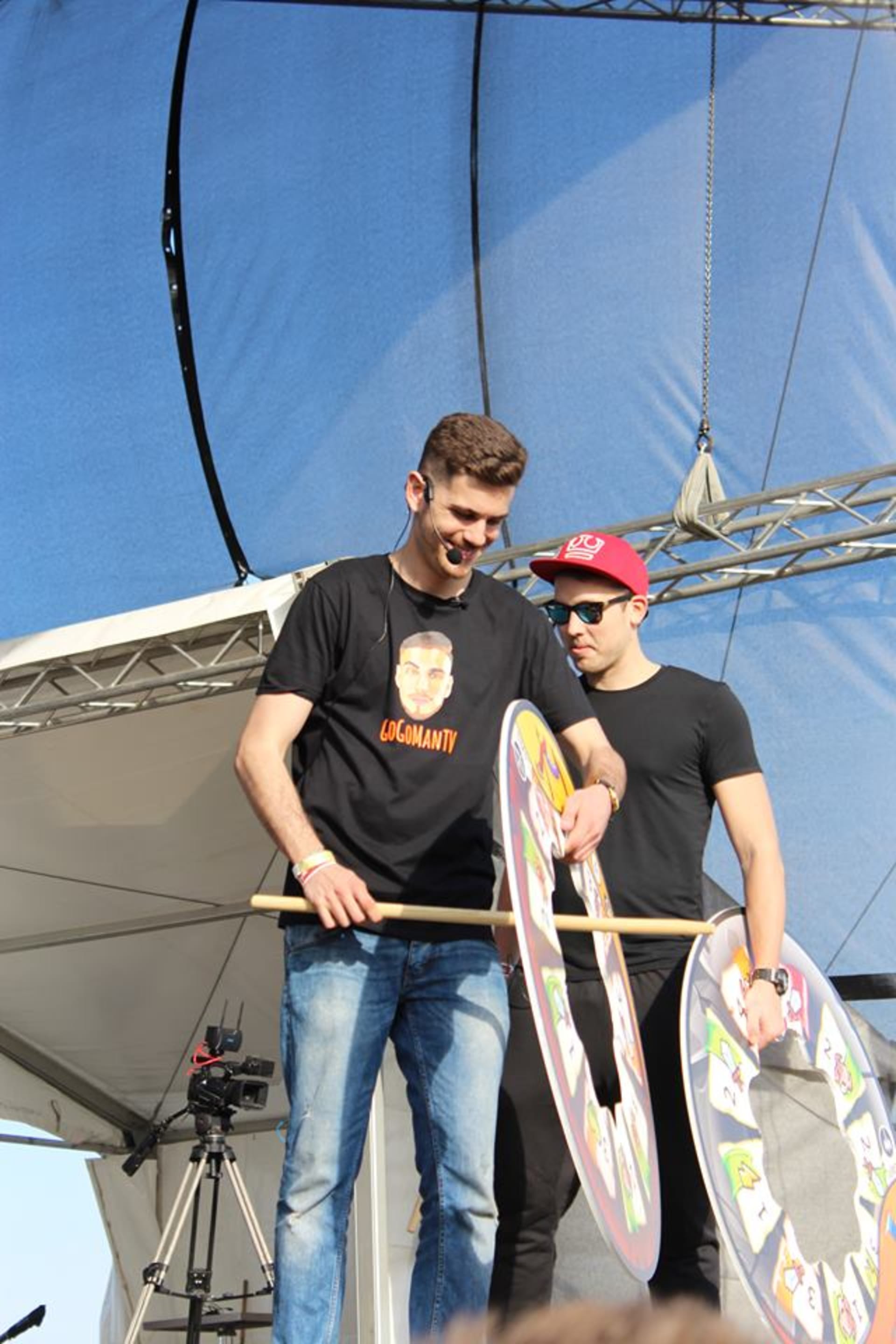 Jirka Král se svým slovenským kolegou YouTuberem GoGo