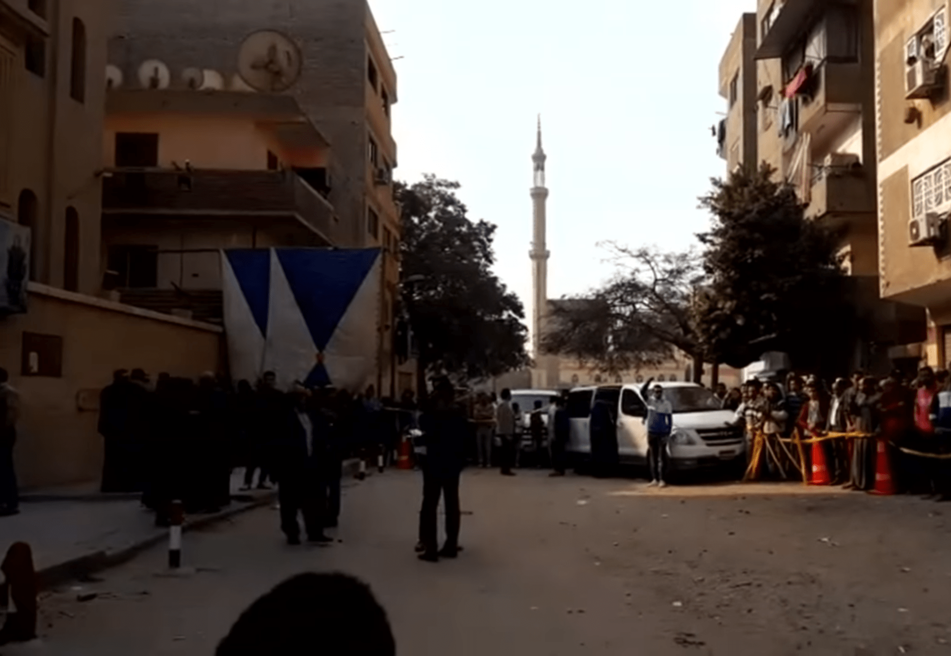 Teroristé zaútočili na kostel koptských křesťanů v Káhiře