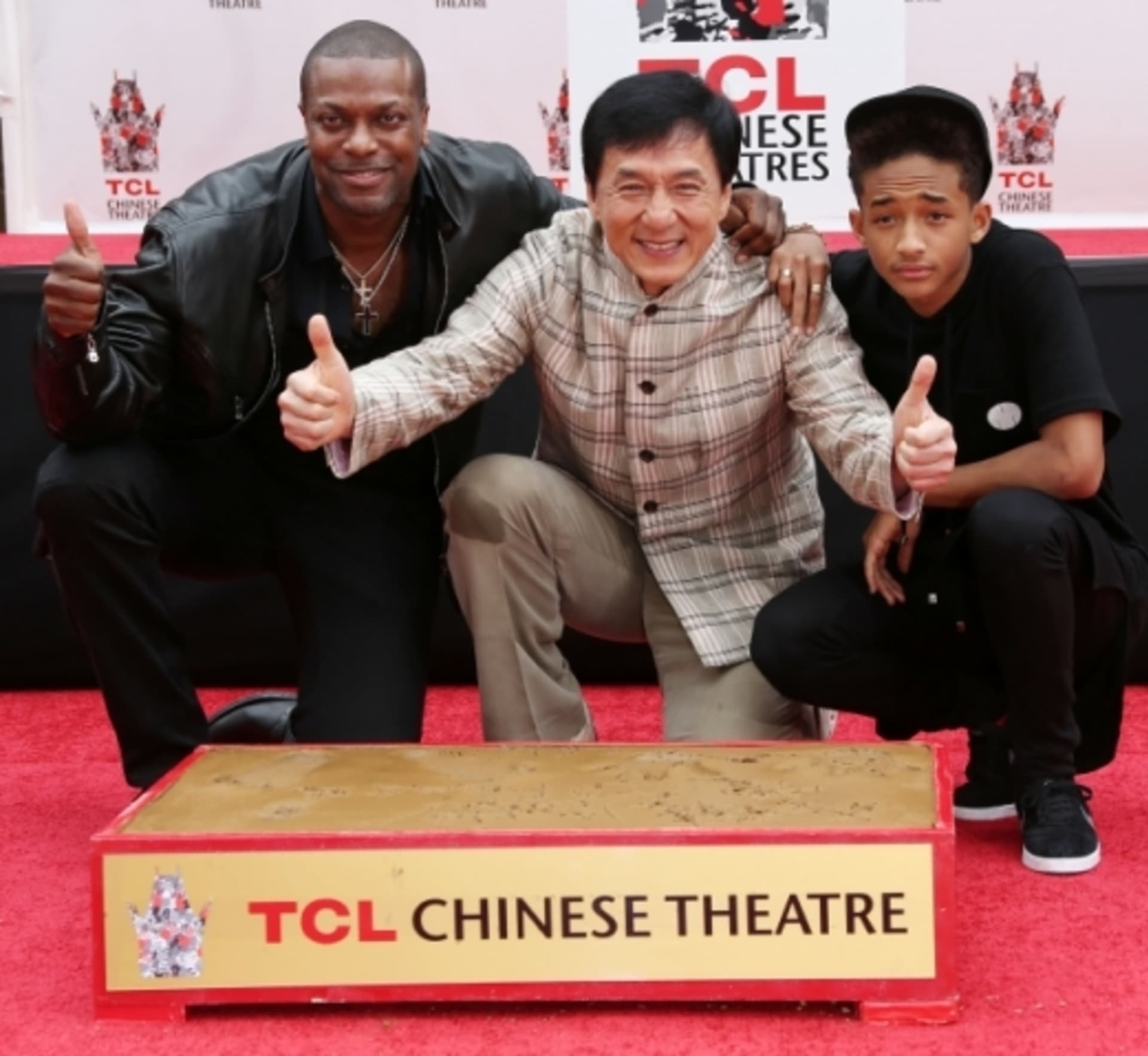 Kolega Jackie Chana Chris Trucker (vlevo) a Jaden, syn herce Willa Smithe, kterého Chan trénuje