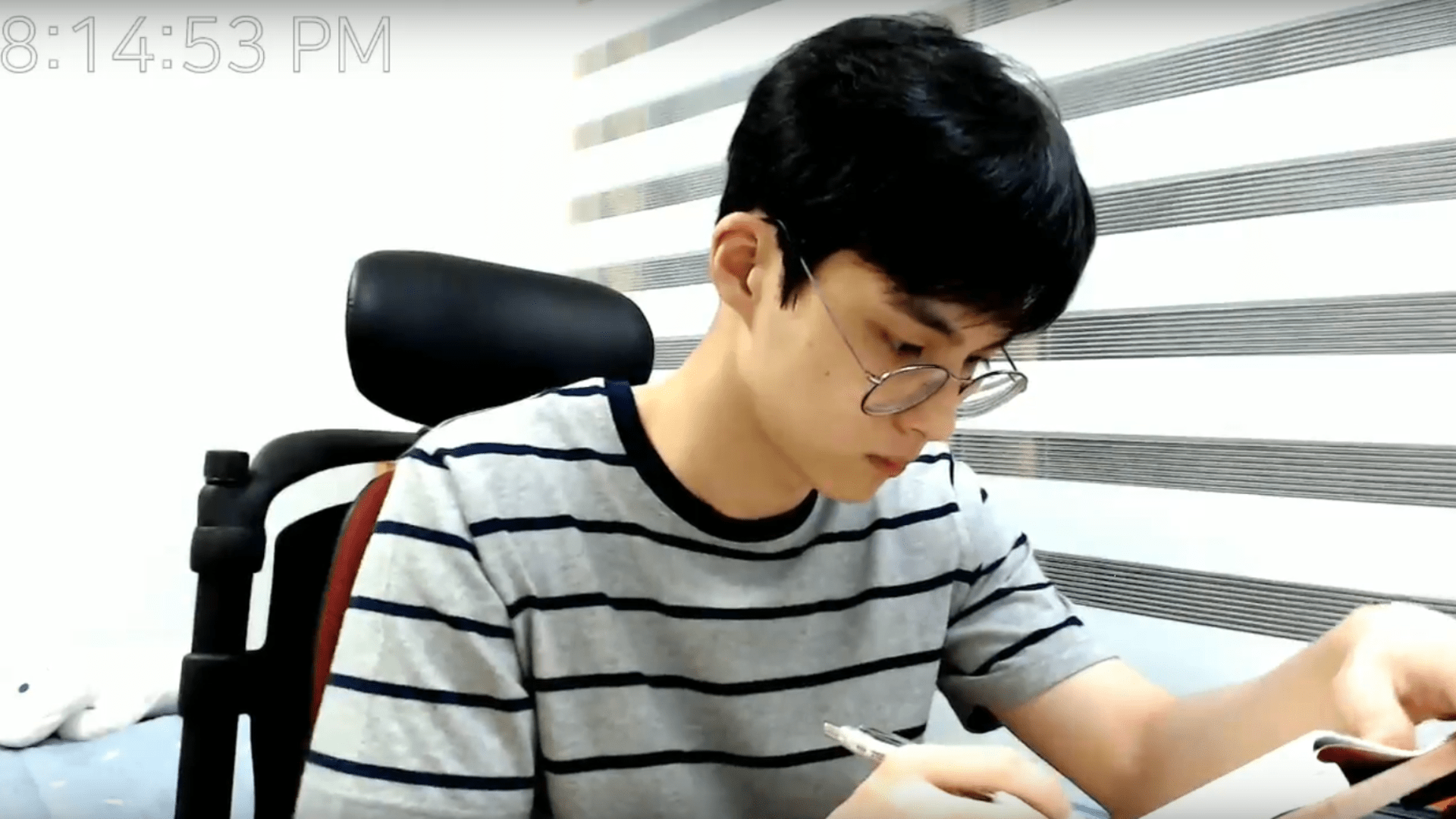 Youtuberem se dnes může stát opravdu každý: Hvězdou internetu je učící se Korejec