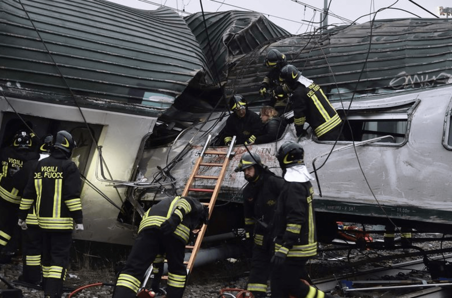 vlaková nehoda poblíž Milána