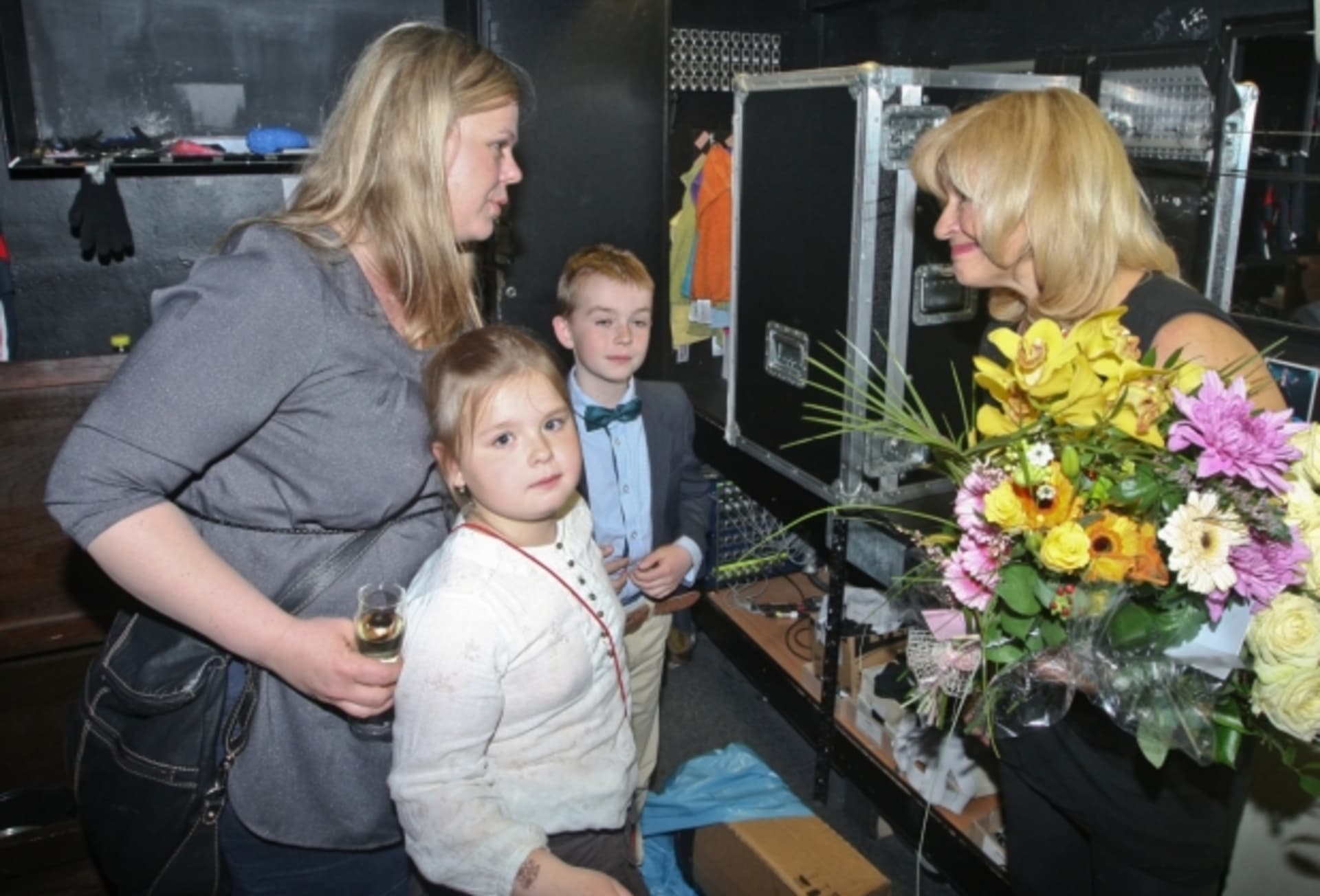 Na svoji maminku Ivu Janžurovou se přišla podívat i Sabina Remundová s dětmi