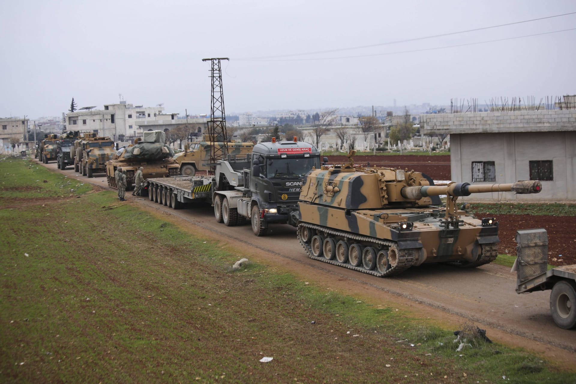Turecko posiluje svoji armádu v Idlibu