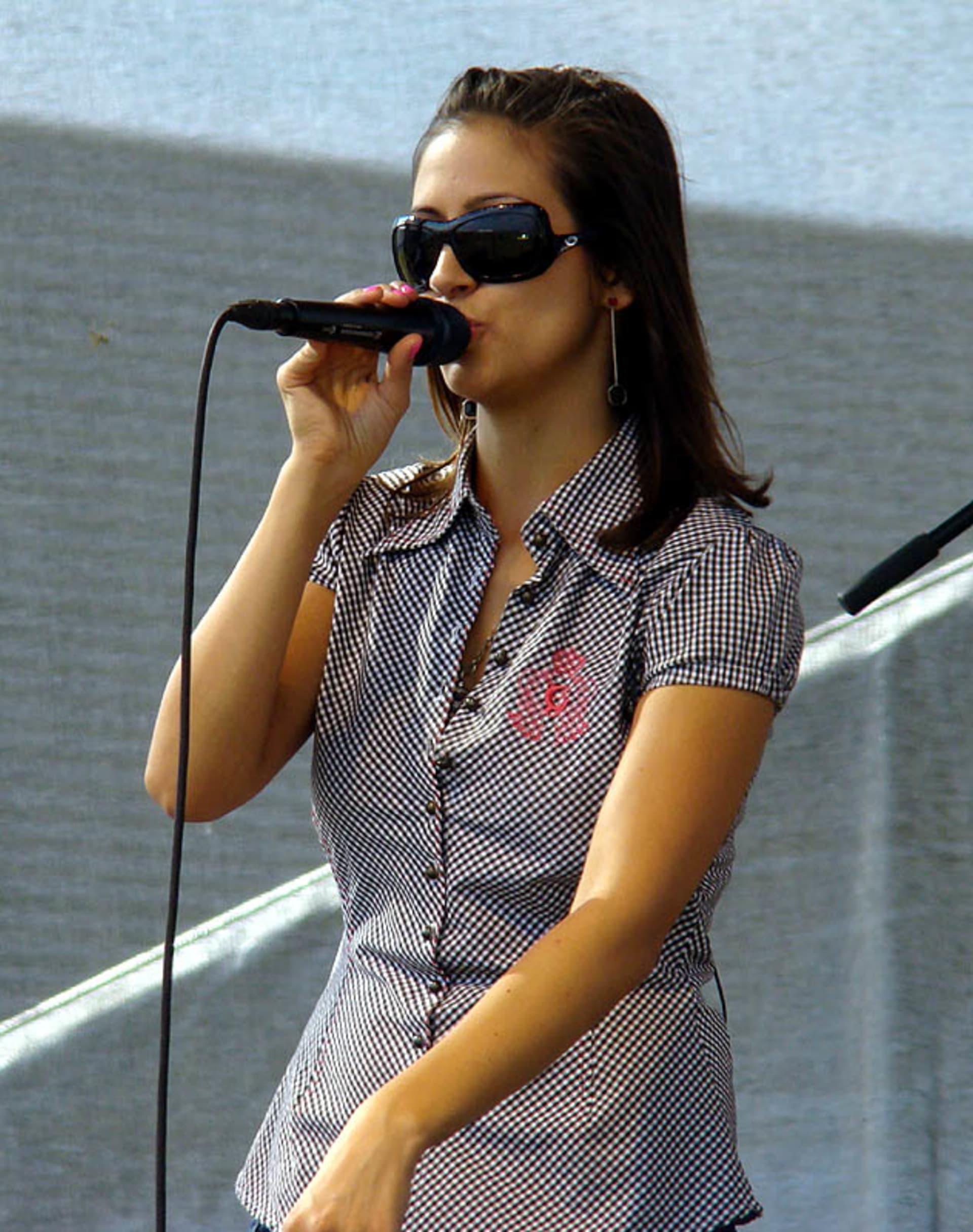 Zdenka Predná (Profilová fotografie)