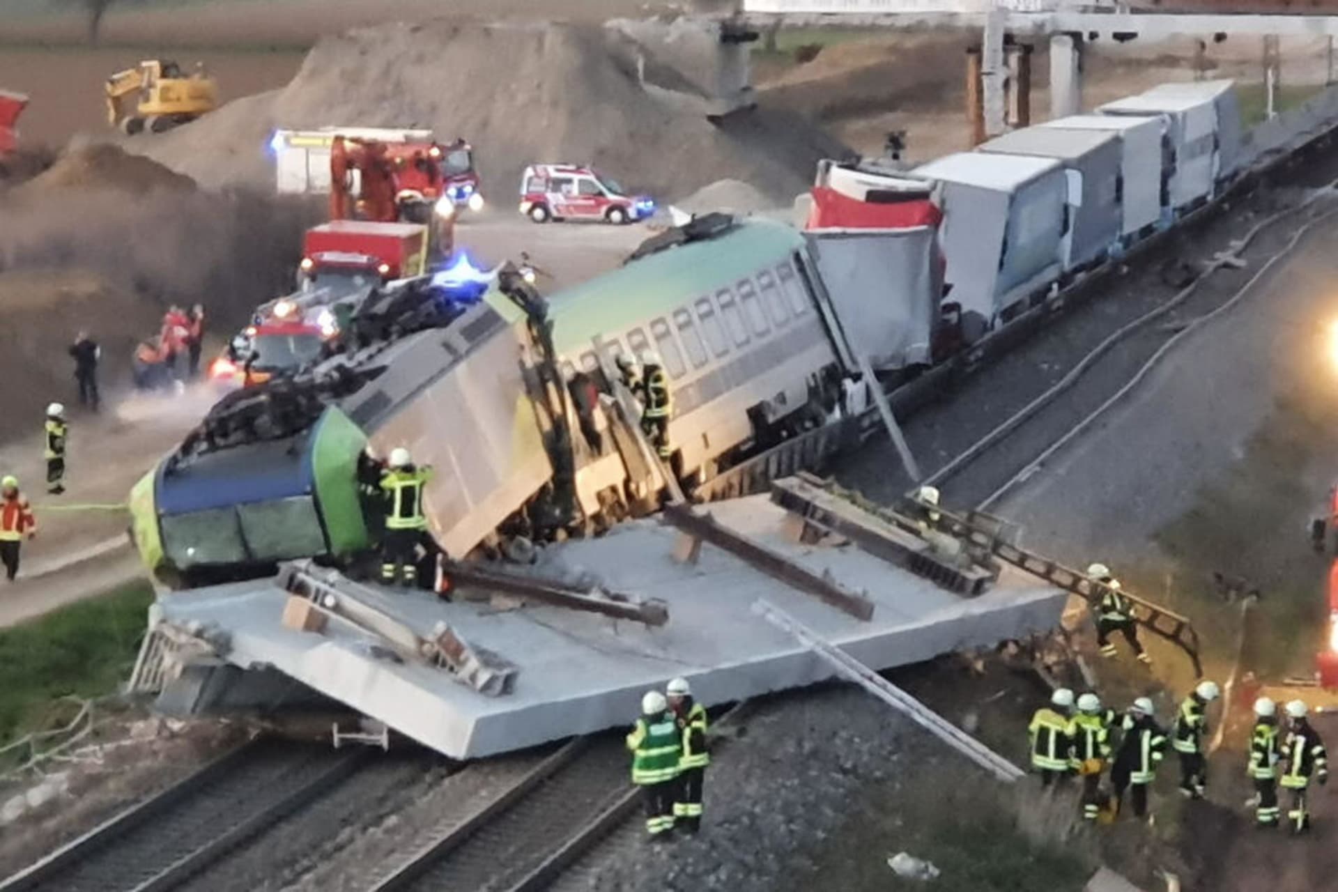 Vlak v Německu narazil do betonového bloku